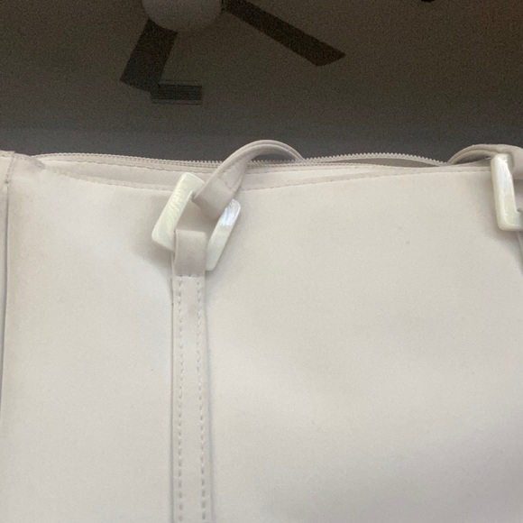 Bechamel Handbag - Picture 5 of 7